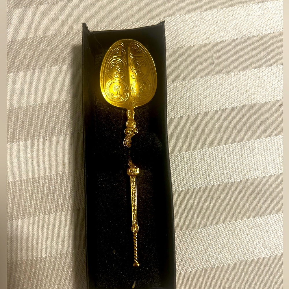 Vintage Westair Reproductions Anointing Spoon, “Crown Jewels”, 1972 UK
